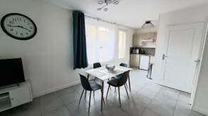 Cozy duplex apartment, with private parking - Image 2