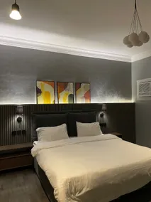 Luxurious suite with distinctive design, self check-in - Image 2