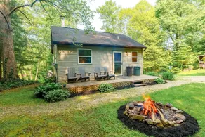 2Q| High Speed WIFI | Pet Friendly Cabin - Image 3