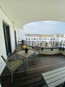Large apartment, centrally modern, terrace, parking - Image 4