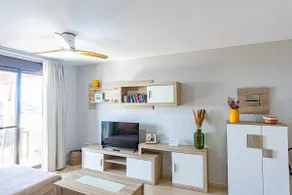 Sunny Apartment with a Pool and Views - Image 5