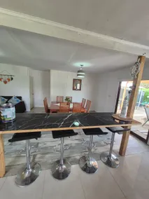 Beautiful house on a plot with a pool, close to beaches - Image 4