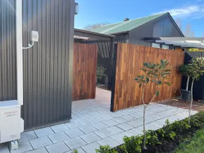 Large Garden Studio | No Steps | Patio & Free Pkng - Image 4