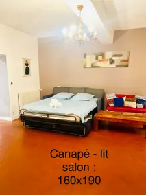 Private accommodation with garden, accessible by code - Image 3
