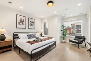 Designer 3BR DC Home | King Bed, Family‑Friendly - Image 3