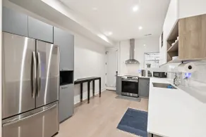 Designer 3BR DC Home | King Bed, Family‑Friendly - Image 5