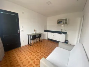Narrow Loft | Waterfront on the Mainland | Air Conditioning + Wi-Fi - Image 2
