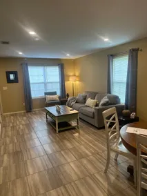 Less than a mile from the Lake in Russellville! - Image 2