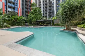 Modern Homely 2BR APT w Parking Bowen Hills - Image 5