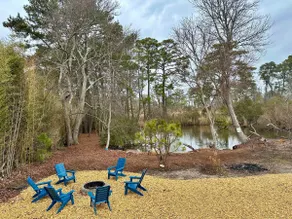 Coastal-Chic w/Backyard Oasis and Perfect Location - Image 2