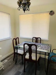 Cozy 3 bedrooms home away from home. - Image 2