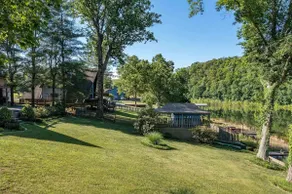 Lake House Living - Image 3