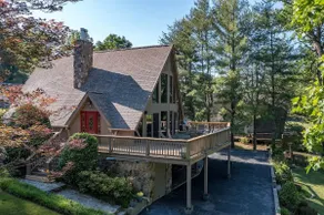 Lake House Living - Image 2