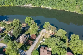 Lake House Living - Image 5