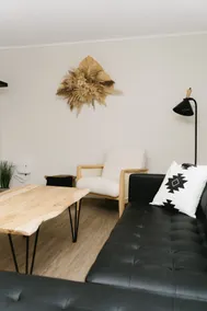 Cozy modern 2 bed one bath house - Image 3