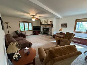 Newton Lake Pines | 3+ acres | Starlink Internet - Image 5