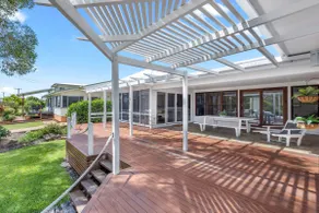 Esplanade Ease - Absolute Beachfront in Hervey Bay - Image 4