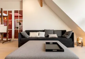 Space for friends, conviviality and relaxation - Image 5