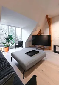 Space for friends, conviviality and relaxation - Image 4