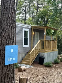 Royal Cottage Forest View Blue Hollow - Image 2