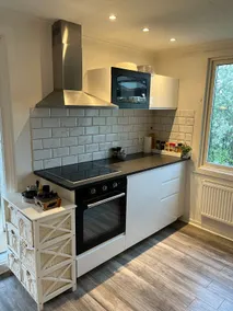 Reasonable house, free parking and many amenities - Image 5