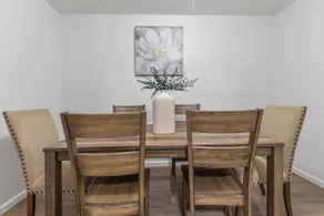 3BR Stylish and Inviting Home - Image 5