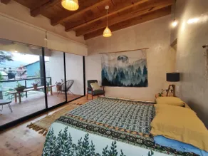 hummingbird house: bright, central and quiet - Image 4
