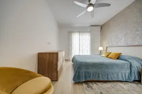 Beautiful 2 BDR Penthouse near Valletta sleeps 6 - Image 3