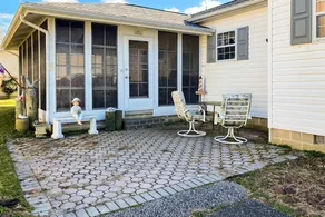 Bethany Pines Townhome: Pool WiFi & Laundry - Image 2