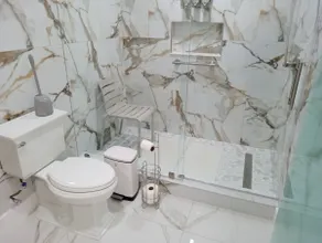 Classy & Modern, Minutes to Everything in the City - Image 2