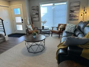 Cozy, Modern 3-Bedroom Townhome in Red Deer - Image 4
