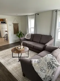 Cozy 2 bedroom home - Image 4