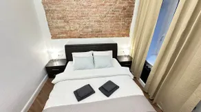 Elegant Central park Apartment - Image 4