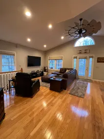 5 BR/3 BA lake home in Grand Rivers, KY - Image 4
