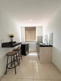 Modern Apartment 302 near Unicentro, Fiber WiFi - Image 4