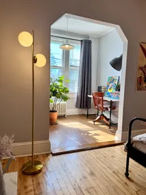 Modern 3BR Loft for 6 · Easy NYC Transit - Image 4