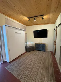 Rustic, Artsy Studio w/ Desert Panoramic Views - Image 2