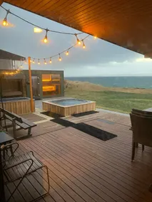 Seventees Villa With Ocean View-Sauna- Hot-Tub - Image 3