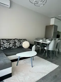 Luxury Apartment - Image 3