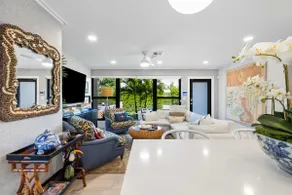 New! A True Home with a Pool in WPB. - Image 5