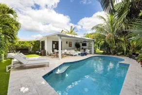 New! A True Home with a Pool in WPB. - Image 4