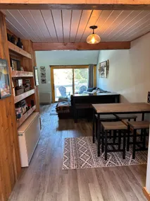 Cozy Burke Mt Condo Ski/Bike In/Out - Image 3