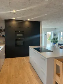 Beachhouse - Image 2
