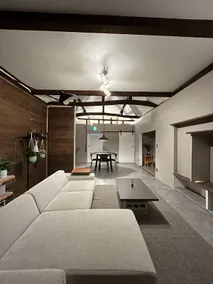 7-minute walk from Okayama station! Entire building for rent! A modern traditional house in the shopping district - Image 3