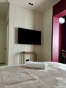 Exclusive apartment in the heart of the capital - Image 3