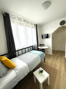 N10 - Apartment 20 minutes from Paris - with garden - Image 2