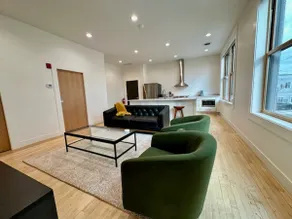 Condo C - Gallery Suites Downtown Marion - Image 2