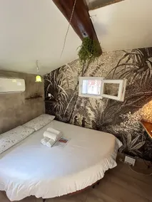 The Jungle Spa *Cabane en ville* - Image 3