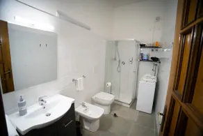 Penta House - Image 4