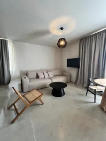 Studio Villa with Jacuzzi - Image 2